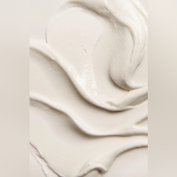 COPY - Goldenfaden MD Solution Doctor's Scrub - Ruby Crystal Microderm Exfoliat… - Picture 4 of 11